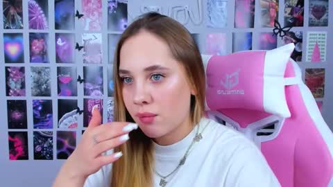 Snapshot of miamilas chatting on 02/07/25, 08:55 miamilas online show from 02/07/25, 08:55