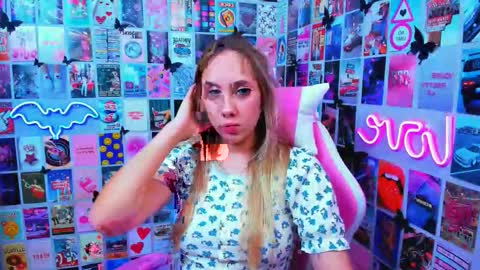 Snapshot of miamilas chatting on 10/02/25, 04:25 miamilas online show from 10/02/25, 04:25