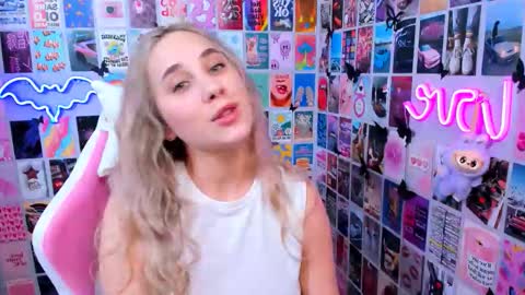 miamilas online show from 12/16/25, 02:11