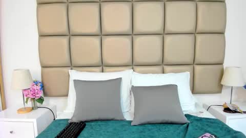 miamillers1 online show from 11/24/25, 11:32