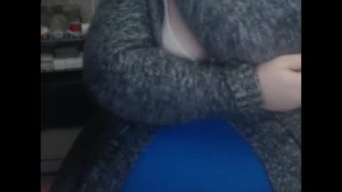 Snapshot of miamimistress chatting on 02/13/25, 05:37 maya online show from 02/13/25, 05:37