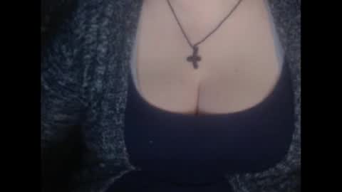 Snapshot of miamimistress chatting on 02/16/25, 06:32 maya online show from 02/16/25, 06:32