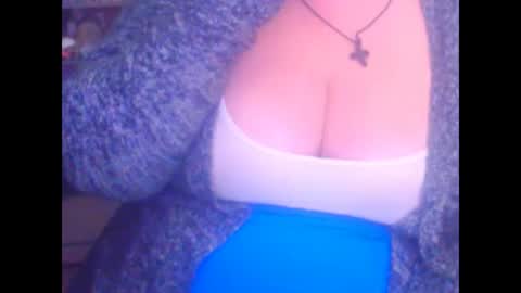 Snapshot of miamimistress chatting on 02/17/25, 07:21 maya online show from 02/17/25, 07:21