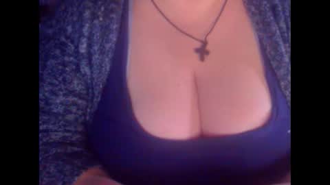 Snapshot of miamimistress chatting on 02/21/25, 08:07 maya online show from 02/21/25, 08:07