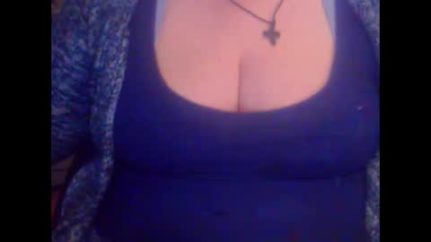 Snapshot of miamimistress chatting on 02/22/25, 03:36 maya online show from 02/22/25, 03:36