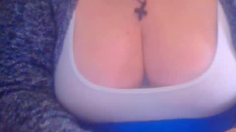 Snapshot of miamimistress chatting on 02/23/25, 11:22 maya online show from 02/23/25, 11:22