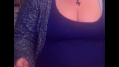 Snapshot of miamimistress chatting on 03/05/25, 04:13 maya online show from 03/05/25, 04:13