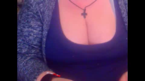 Snapshot of miamimistress chatting on 03/05/25, 06:12 maya online show from 03/05/25, 06:12