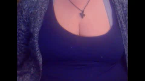 Snapshot of miamimistress chatting on 03/10/25, 05:22 maya online show from 03/10/25, 05:22