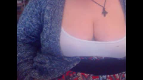 Snapshot of miamimistress chatting on 03/11/25, 09:56 maya online show from 03/11/25, 09:56