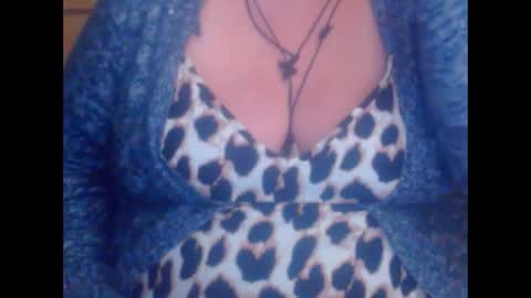 Snapshot of miamimistress chatting on 10/07/25, 06:49 maya online show from 10/07/25, 06:49