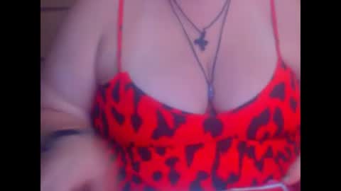 Snapshot of miamimistress chatting on 10/11/25, 07:12 maya online show from 10/11/25, 07:12