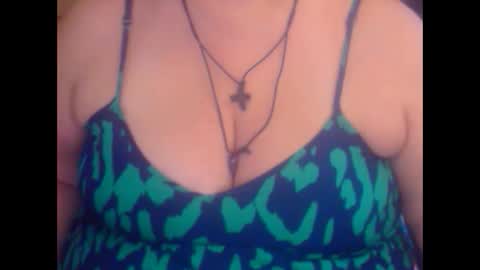 Snapshot of miamimistress chatting on 10/17/25, 07:22 maya online show from 10/17/25, 07:22