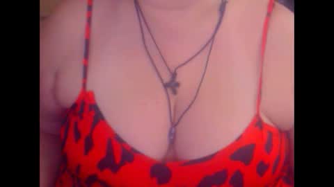 Snapshot of miamimistress chatting on 10/18/25, 08:04 maya online show from 10/18/25, 08:04