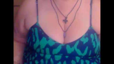 Snapshot of miamimistress chatting on 10/26/25, 08:20 maya online show from 10/26/25, 08:20