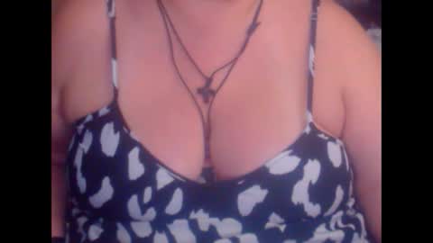 Snapshot of miamimistress chatting on 10/28/25, 08:44 maya online show from 10/28/25, 08:44