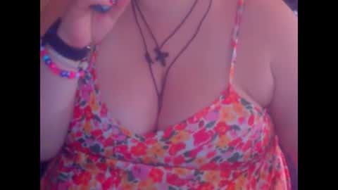 Snapshot of miamimistress chatting on 11/02/25, 10:06 maya online show from 11/02/25, 10:06