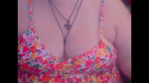 Snapshot of miamimistress chatting on 11/09/25, 10:46 maya online show from 11/09/25, 10:46