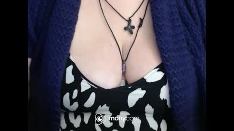 Snapshot of miamimistress chatting on 11/12/25, 08:19 maya online show from 11/12/25, 08:19