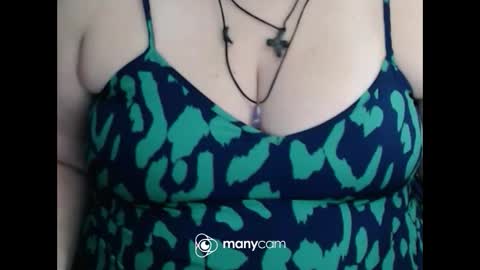 Snapshot of miamimistress chatting on 11/16/25, 09:26 maya online show from 11/16/25, 09:26