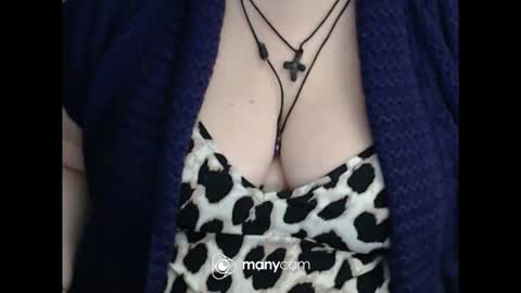 Snapshot of miamimistress chatting on 12/05/25, 08:01 maya online show from 12/05/25, 08:01