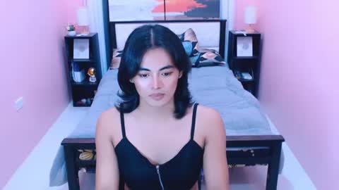 Snapshot of miamoreamara69 chatting on 06/25/26, 09:41 miamoreamara69 online show from 06/25/26, 09:41