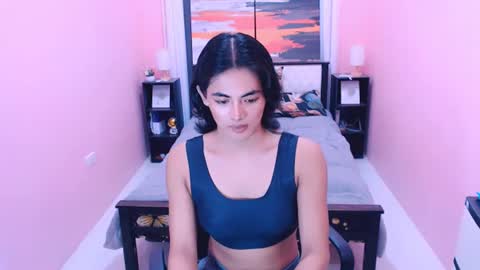 Snapshot of miamoreamara69 chatting on 07/26/26, 02:02 miamoreamara69 online show from 07/26/26, 02:02