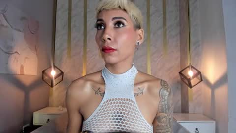 Mia Morgann online show from 12/30/24, 02:40