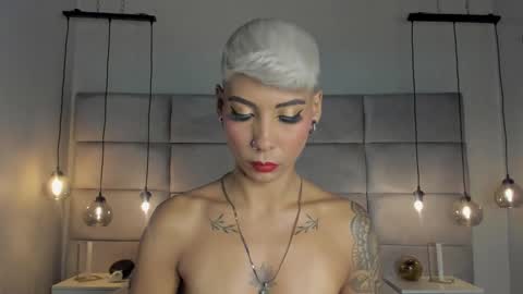 Mia Morgann online show from 02/03/25, 12:03