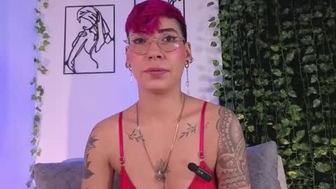 Mia Morgann online show from 01/12/26, 02:11