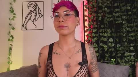 Mia Morgann online show from 02/27/26, 01:55