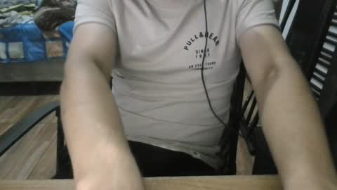 Snapshot of miamorr_ chatting on 04/09/26, 07:58 miamorr_ online show from 04/09/26, 07:58