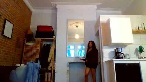 MiaMuffn online show from 09/19/25, 06:19