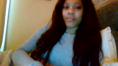 Snapshot of miamuffin8 chatting on 02/06/26, 06:11 MiaMuffn online show from 02/06/26, 06:11