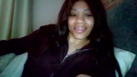 Snapshot of miamuffin8 chatting on 02/17/26, 04:13 MiaMuffn online show from 02/17/26, 04:13