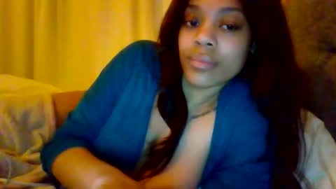 Snapshot of miamuffin8 chatting on 03/11/26, 10:38 MiaMuffn online show from 03/11/26, 10:38