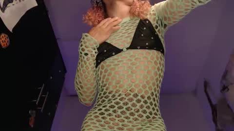 MianCuntyDoll online show from 10/04/25, 02:48