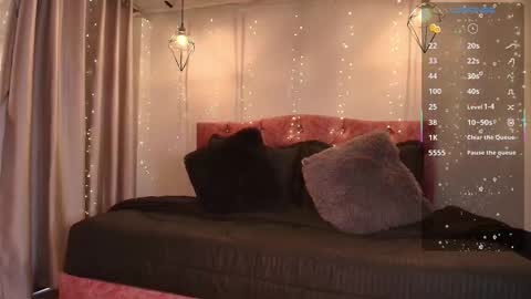 Snapshot of miaoconell chatting on 11/08/25, 09:13 miaoconell online show from 11/08/25, 09:13