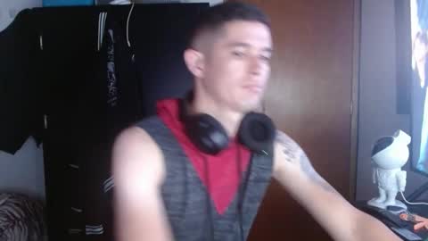 Snapshot of miaou_miaou chatting on 02/17/25, 03:15 miaou_miaou online show from 02/17/25, 03:15