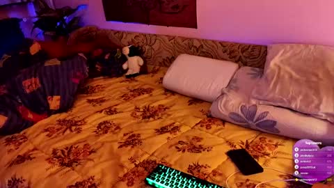 Kristien online show from 01/24/25, 05:11