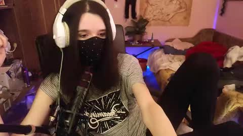 Kristien online show from 02/18/26, 07:10