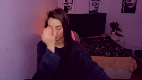 Snapshot of miapaw chatting on 01/28/25, 10:12 Mia online show from 01/28/25, 10:12