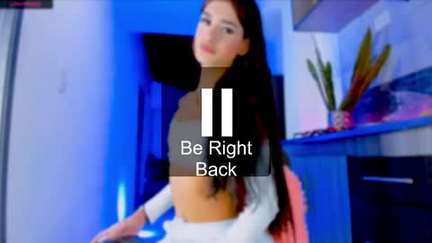 Snapshot of miapink_ofi_ chatting on 09/25/25, 12:25 miapink_ofi_ online show from 09/25/25, 12:25