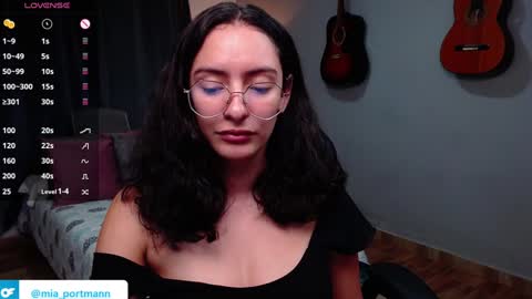 MIAPORTMANN online show from 12/29/24, 12:34