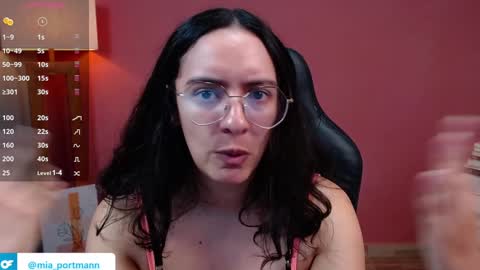 MIAPORTMANN online show from 01/27/25, 01:41