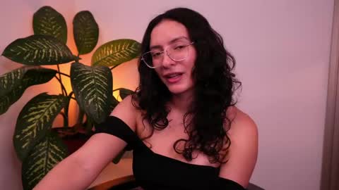 MIAPORTMANN online show from 05/23/26, 03:23