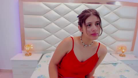 Sweetie Mia online show from 01/18/25, 12:15