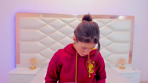 Sweetie Mia online show from 01/25/25, 12:16