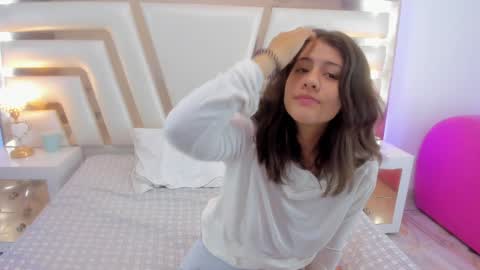 Sweetie Mia online show from 01/26/25, 09:40