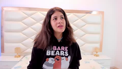 Sweetie Mia online show from 01/30/25, 06:21